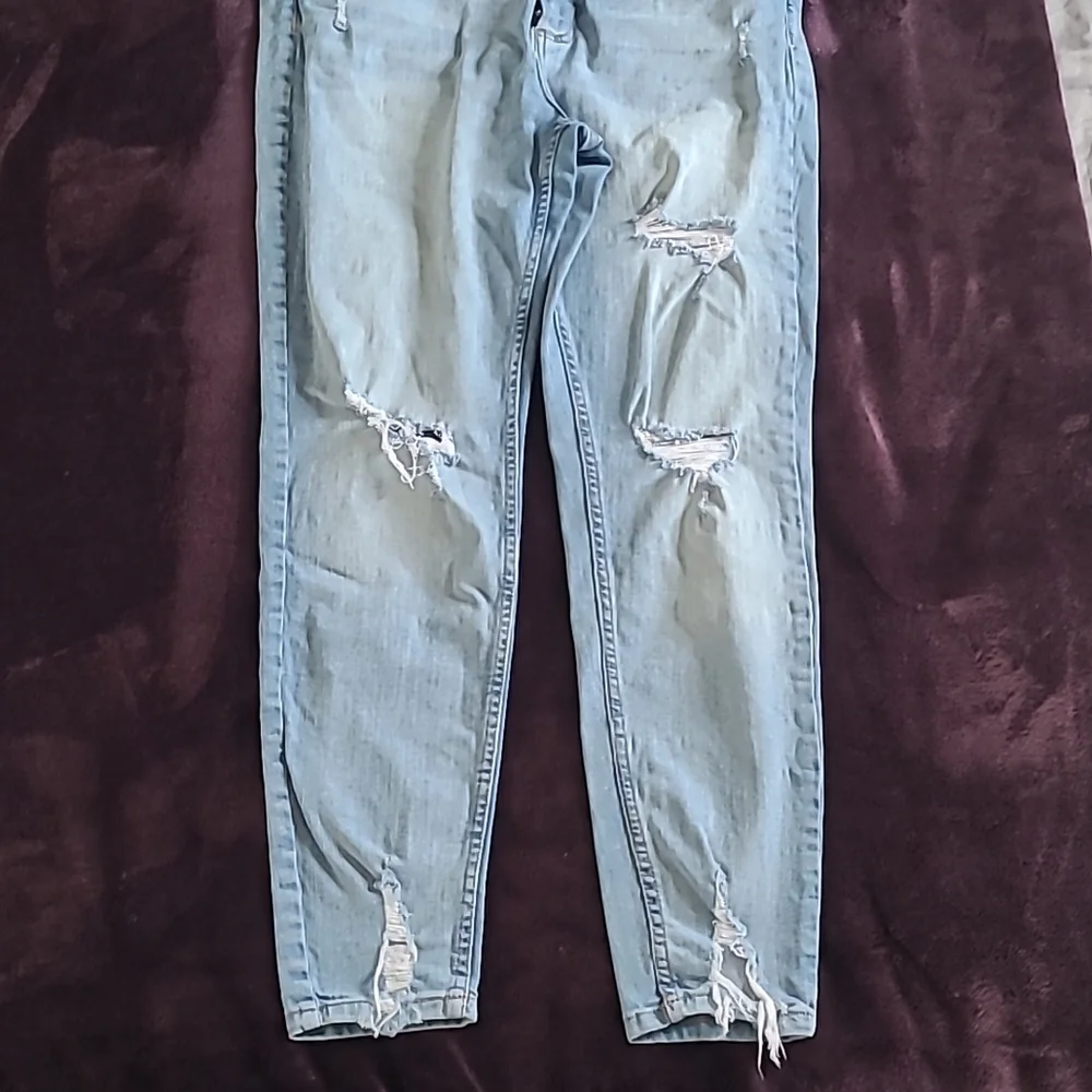 Jeans - Picture 2 of 3